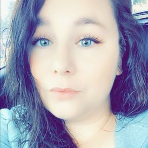 Meet your Posher, Bethany